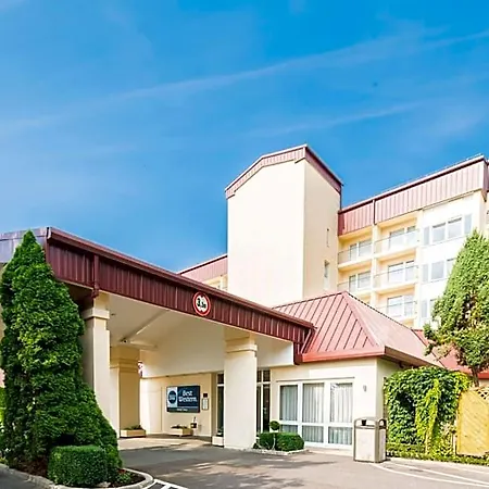 Western Hotel 4*