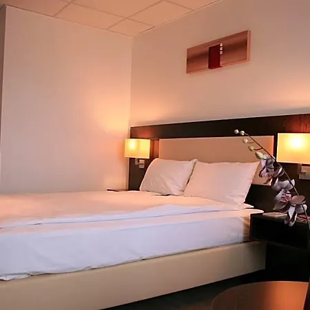 Hotel Western 4*