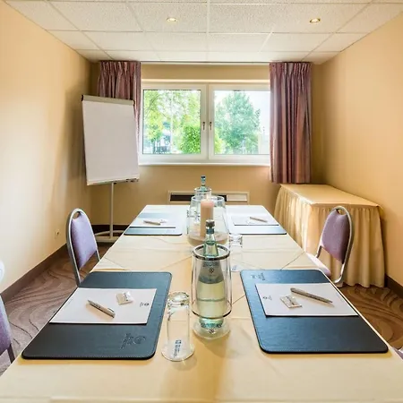 Otel Western 4*
